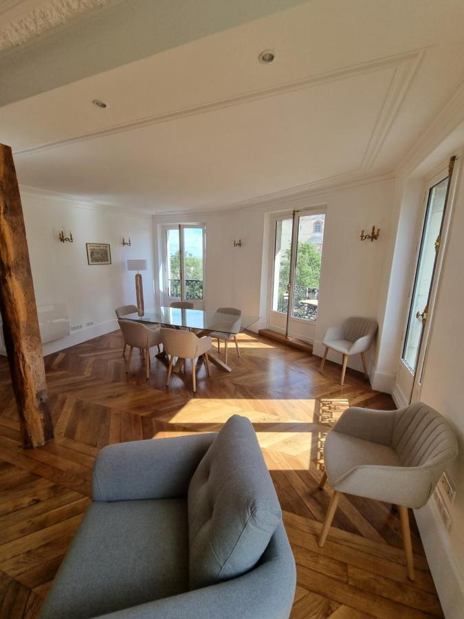 Face Chateau St Germain En Laye, Appartement 4 A 6 Personnes, 23 Min De Paris Champs-Elysees Сен-Жермен-ан-Ле Екстер'єр фото